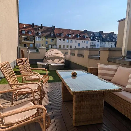 Appartement Imposante Whg - Zentral - Dachterrasse - Parken - Aufzug