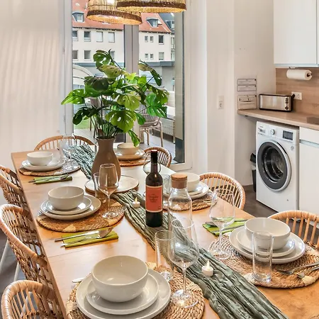 Imposante Whg - Zentral - Dachterrasse - Parken - Aufzug Appartement