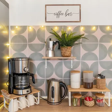 Imposante Whg - Zentral - Dachterrasse - Parken - Aufzug