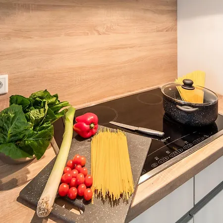 Imposante Whg - Zentral - Dachterrasse - Parken - Aufzug