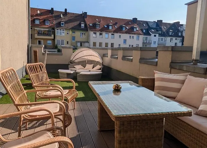 Appartement Imposante Whg - Zentral - Dachterrasse - Parken - Aufzug